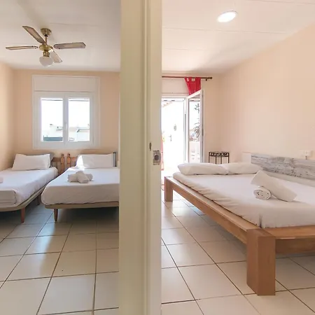 Welcs Casa 240 Emp Con Piscina Y Vista Al Canal Apartment
